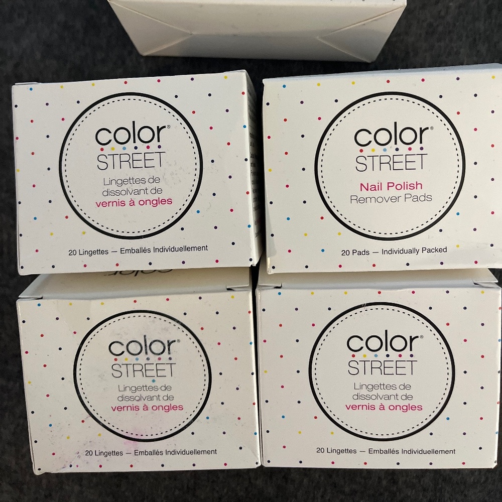 Nail polish remover pads